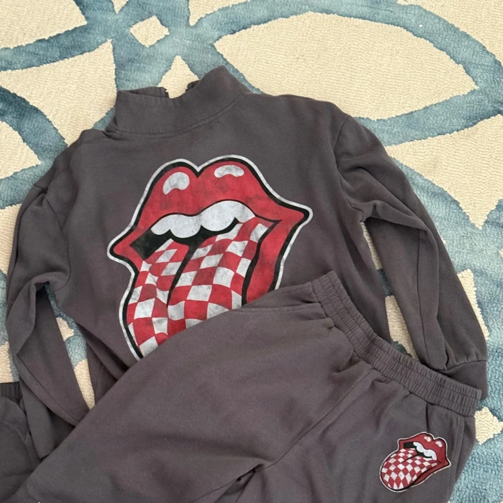 Rolling Stones Lounge Set - Size S - Picture 8 of 14